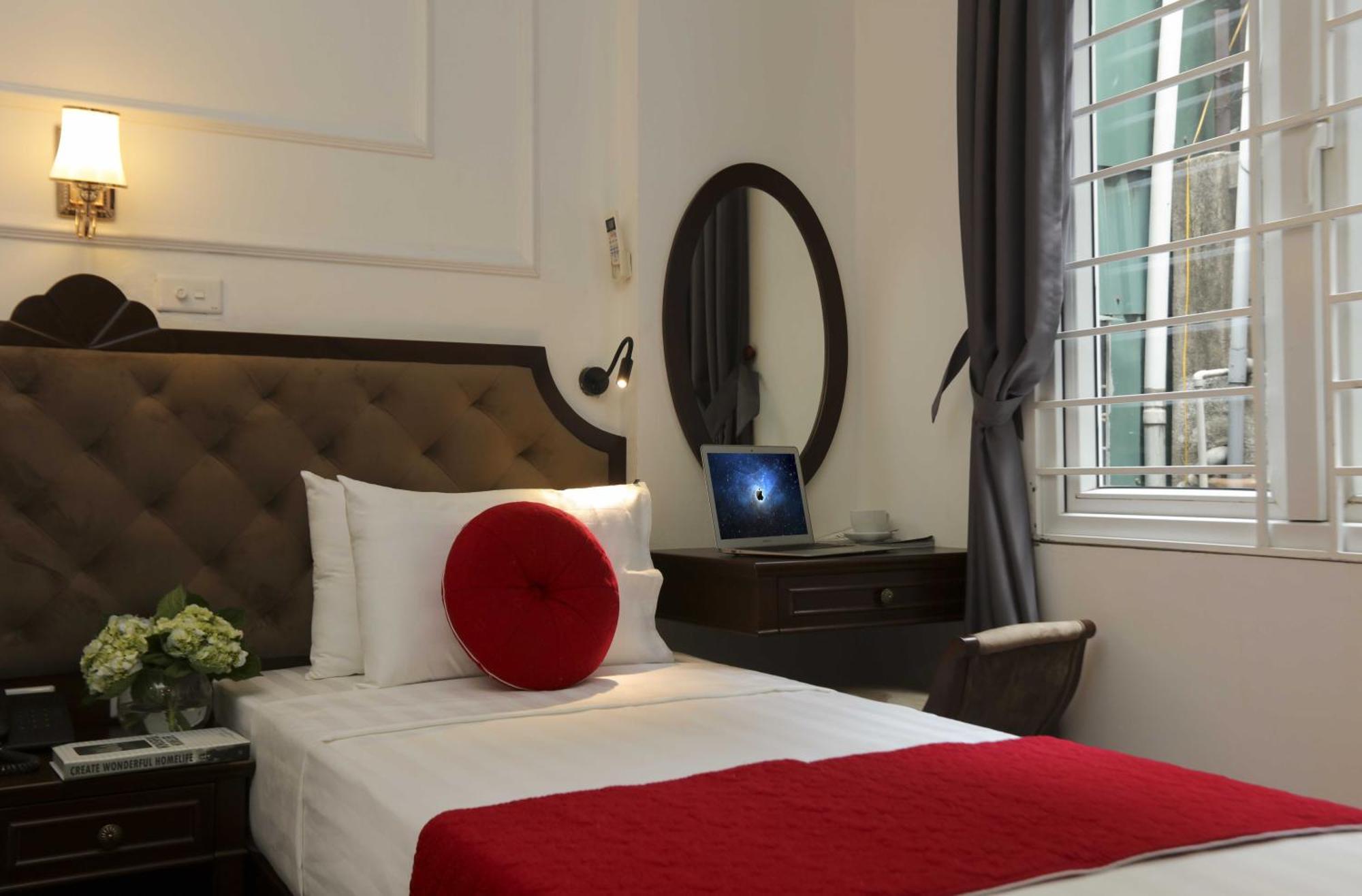 The Sinh Tourist Hotel & Travel Hanoi Exterior photo
