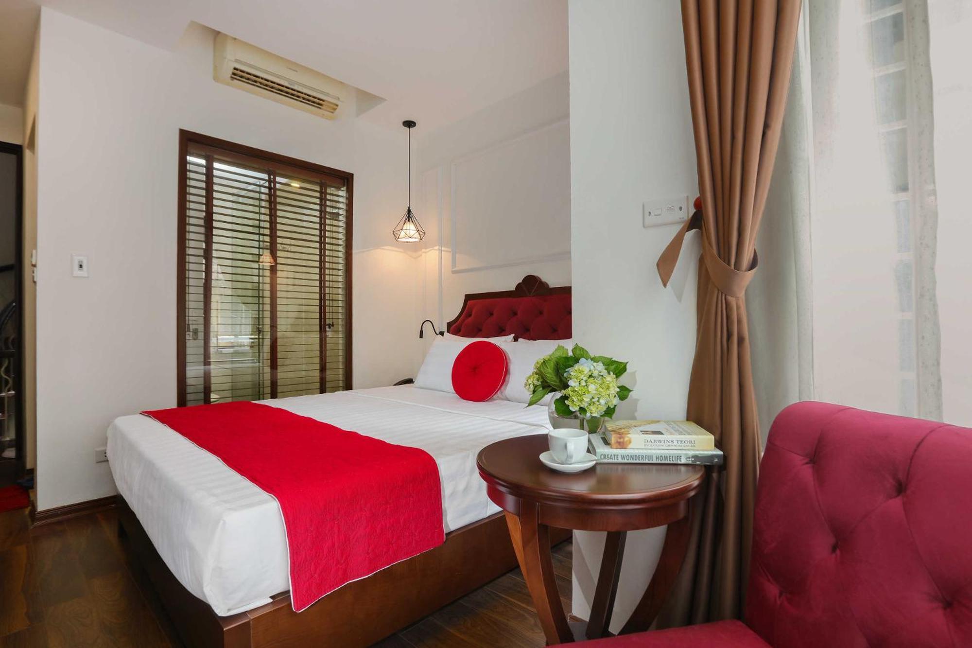 The Sinh Tourist Hotel & Travel Hanoi Exterior photo